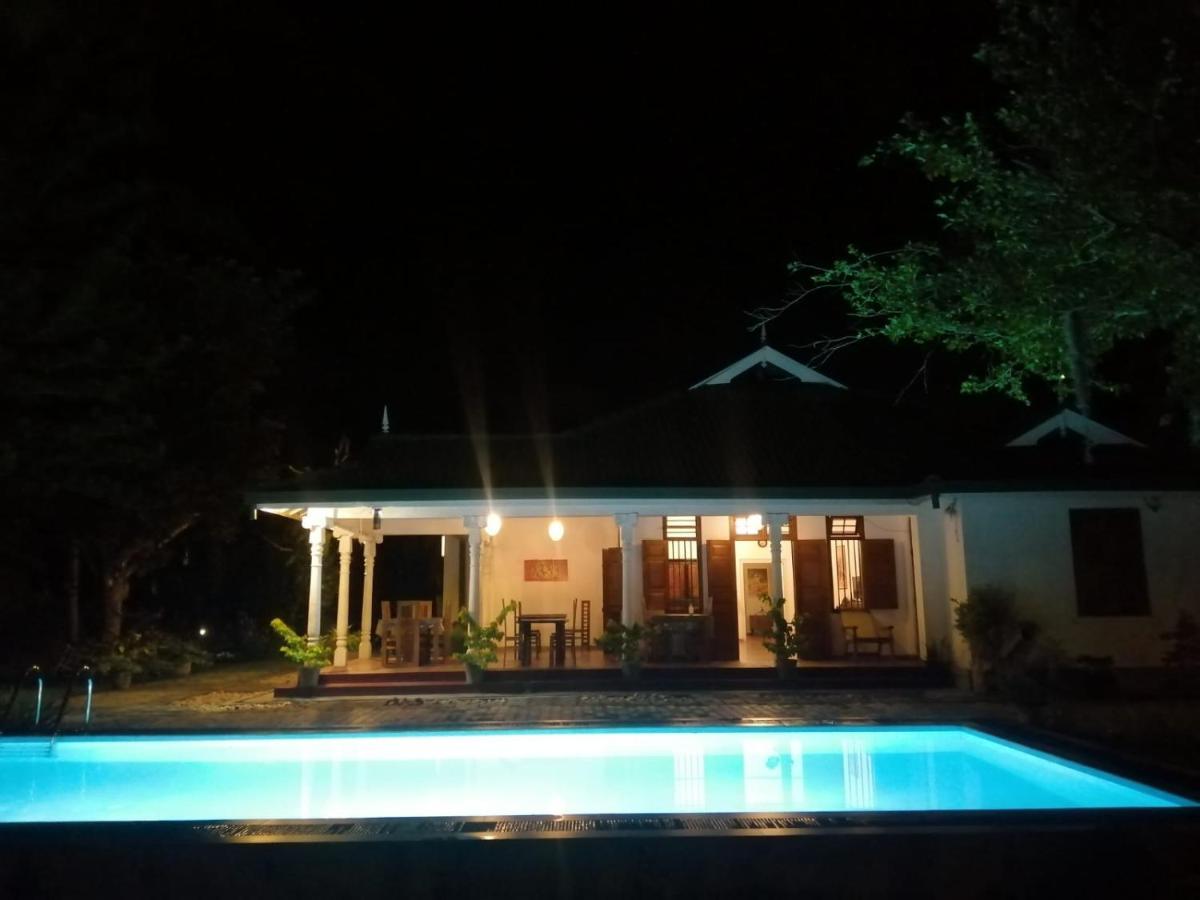 Tranquility Guest House هيكادوفا المظهر الخارجي الصورة