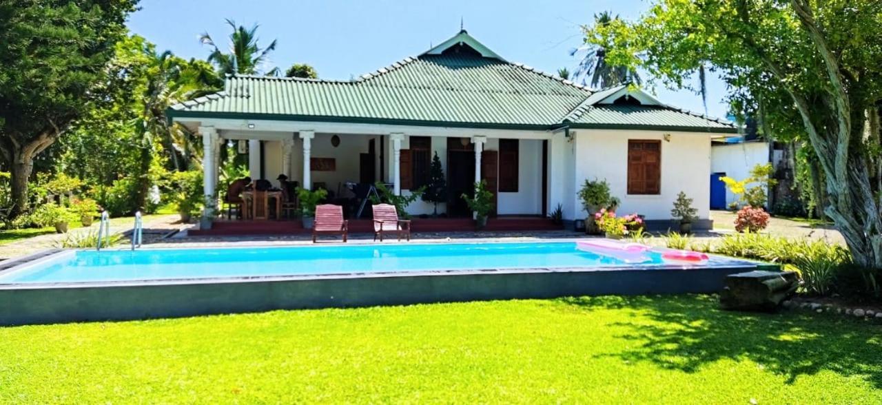 Tranquility Guest House هيكادوفا المظهر الخارجي الصورة