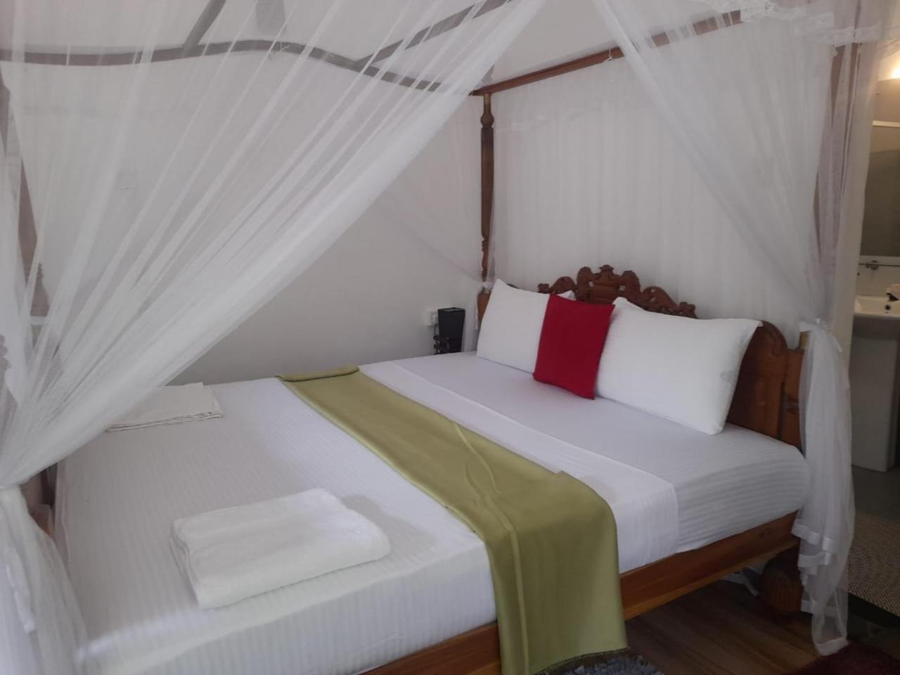 Tranquility Guest House هيكادوفا المظهر الخارجي الصورة