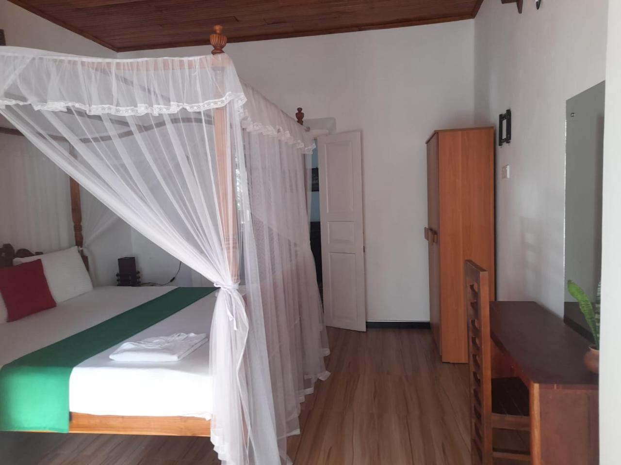 Tranquility Guest House هيكادوفا المظهر الخارجي الصورة